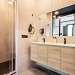 Midtown Luxury By Sweett Aparthotel