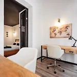 Aparthotel Midtown Luxury By Sweett Barcelona