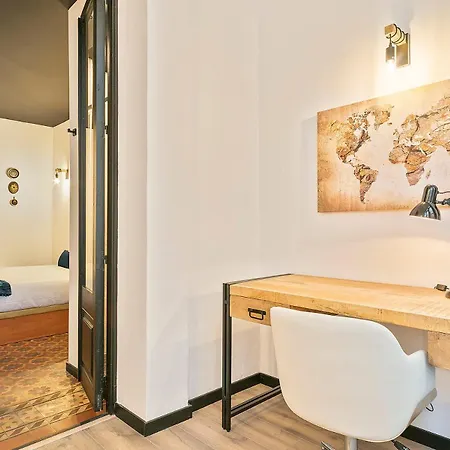 Midtown Luxury By Sweett Apartment