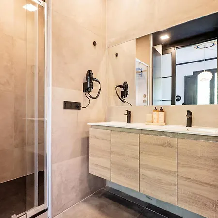 Midtown Luxury By Sweett Lejlighedshotel