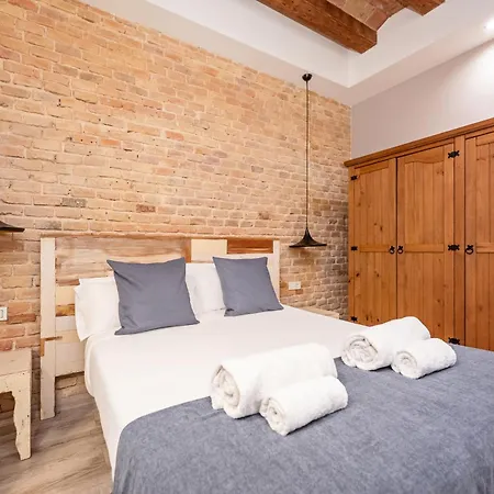 Midtown Luxury By Sweett Apartament *